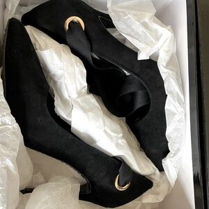 Alice & Olivia Dominque 7.5 ankle tie shoe